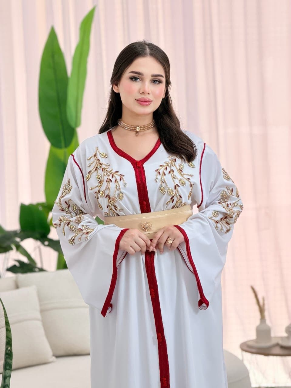 قفطان السلطانة - الأبيض العرائسي (Blanc Royal)